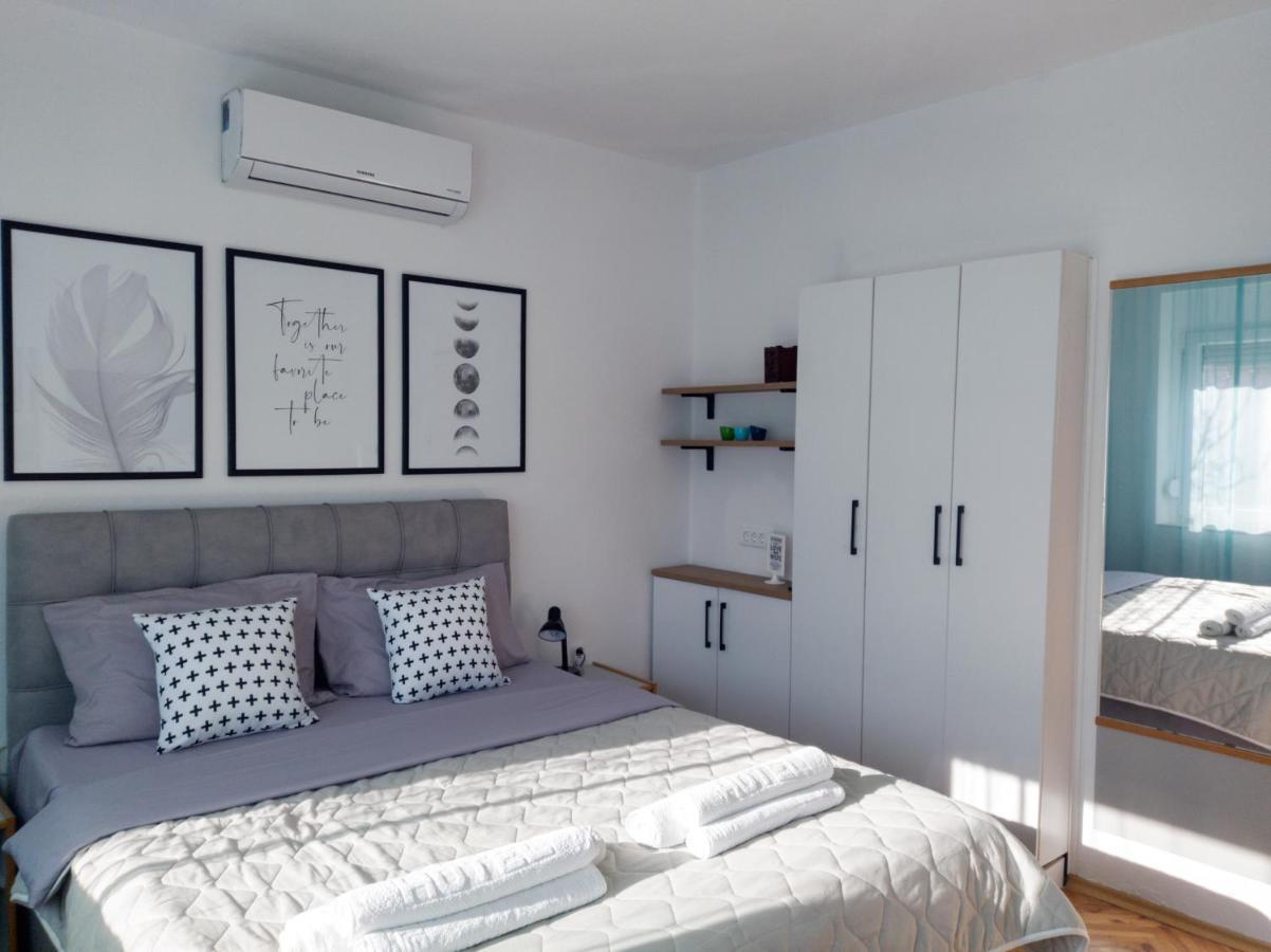 The House Apartments & Guest Rooms Ohrid Extérieur photo
