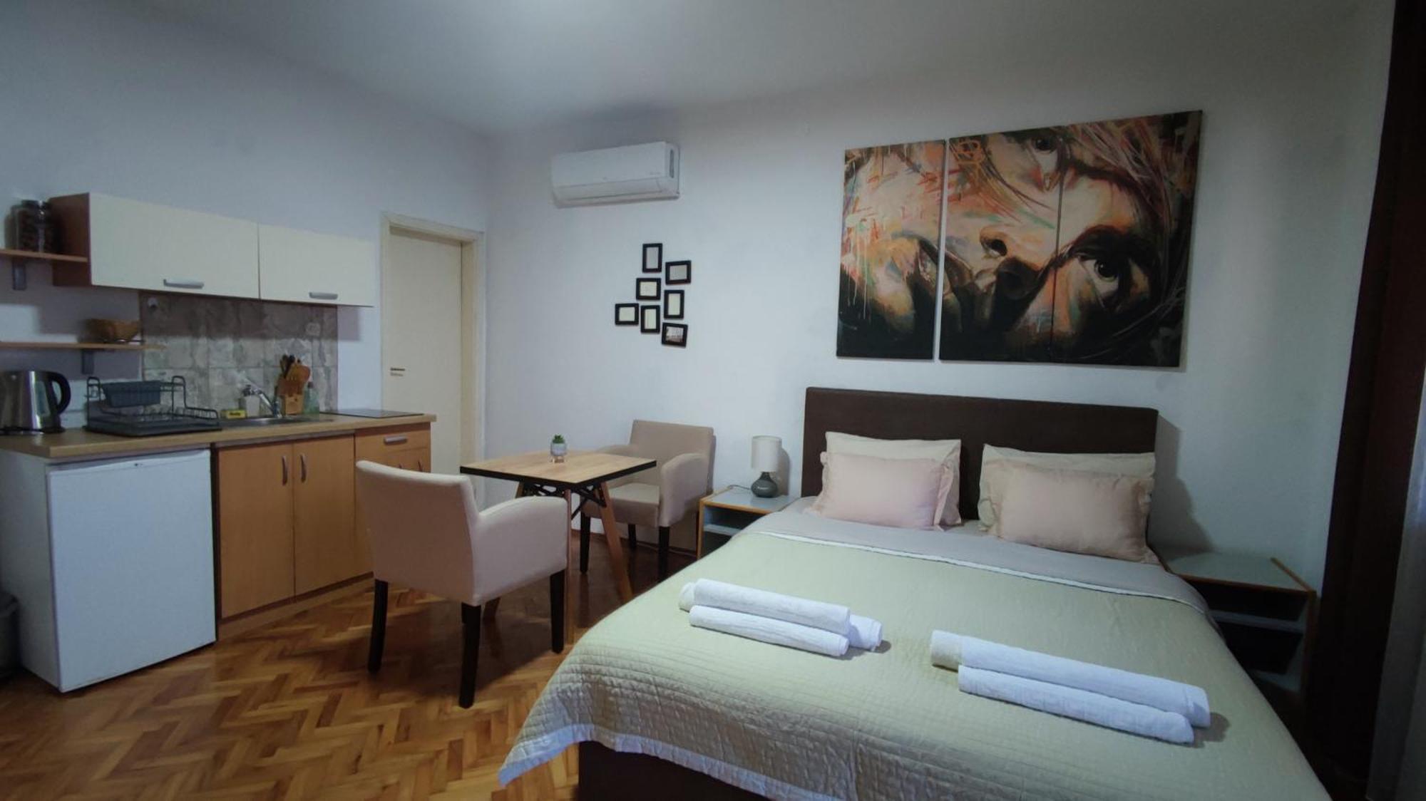 The House Apartments & Guest Rooms Ohrid Extérieur photo